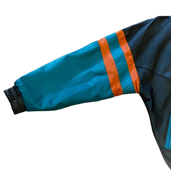 ***SOLD*** Vintage Miami Dolphins Leather Jacket Size Large - Picture 3 of 16